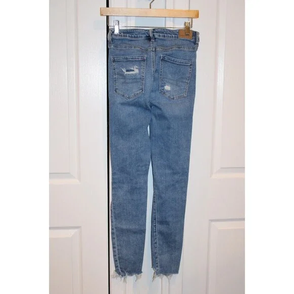 Amrerican Eagle Next Level Stretch Distressed Hi Rise Jegging size 4 - Picture 2 of 2